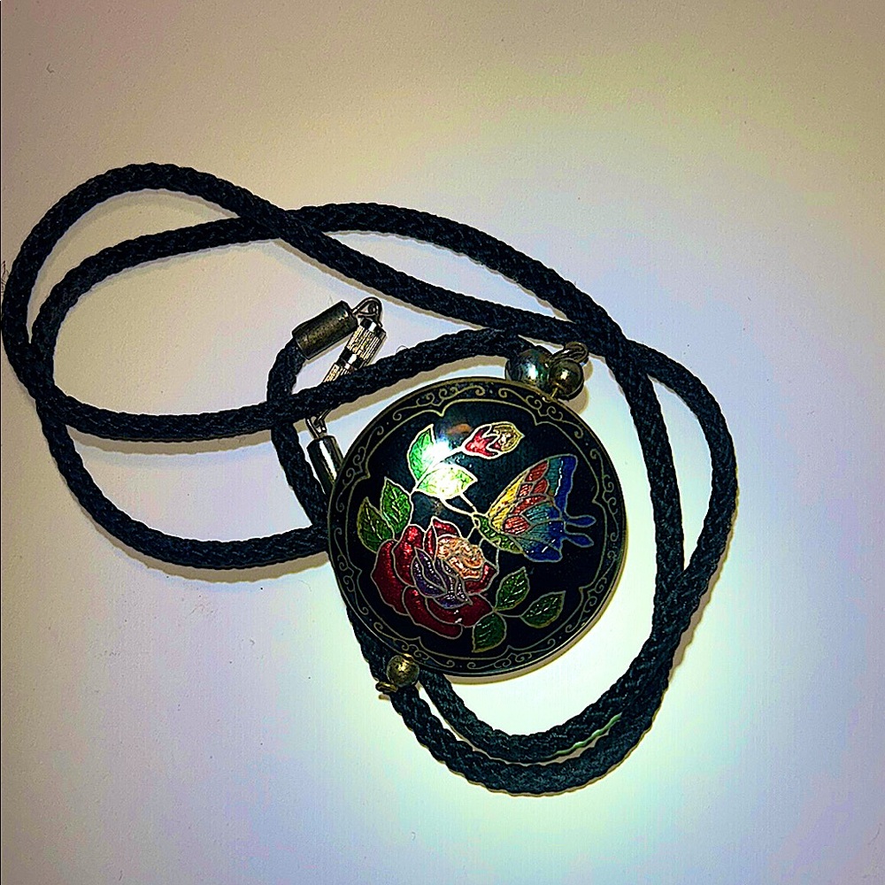 Handmade enamel cloisonné